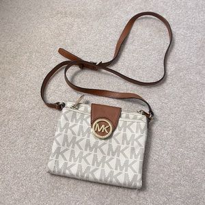Michael Michael Kors crossbody